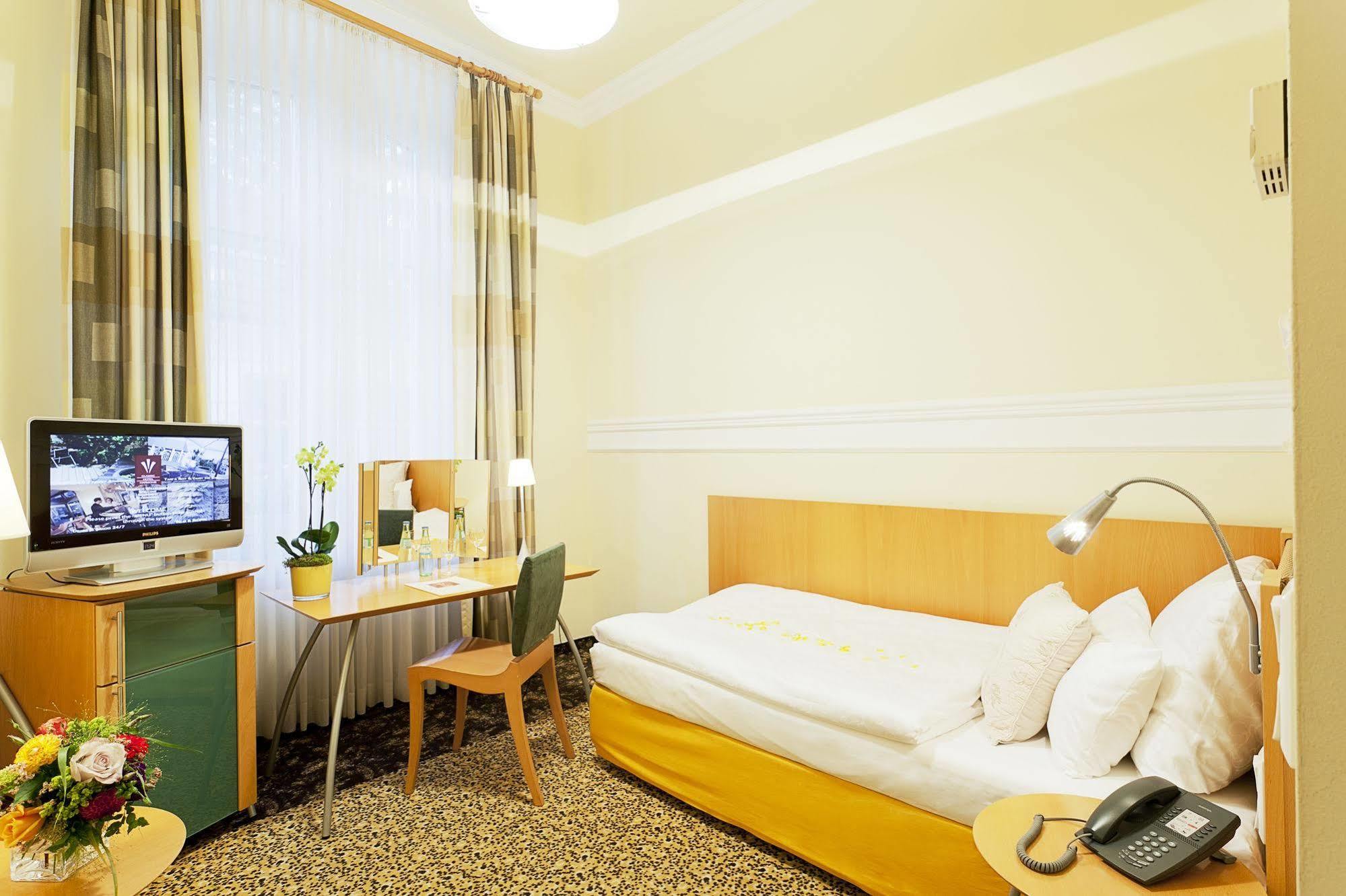 Classic Hotel Harmonie Köln Ngoại thất bức ảnh